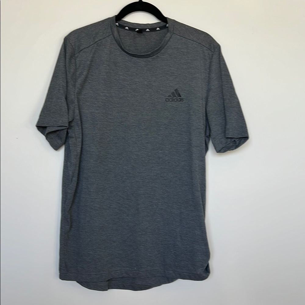 Adidas Men's Gray T-Shirt